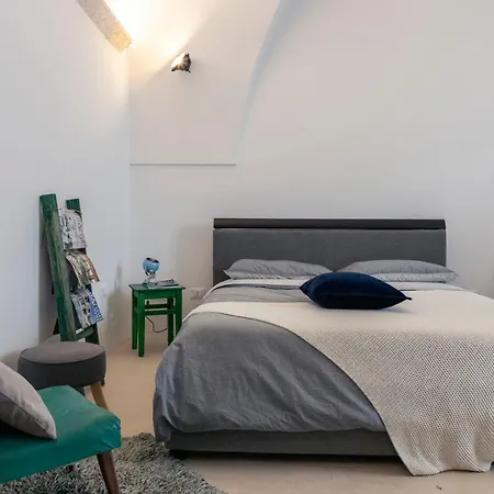 בית נופש Loft Battista אוסטוני
